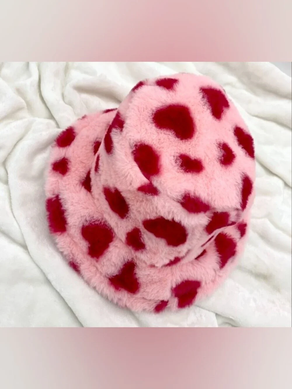 SHEIN details snuggle